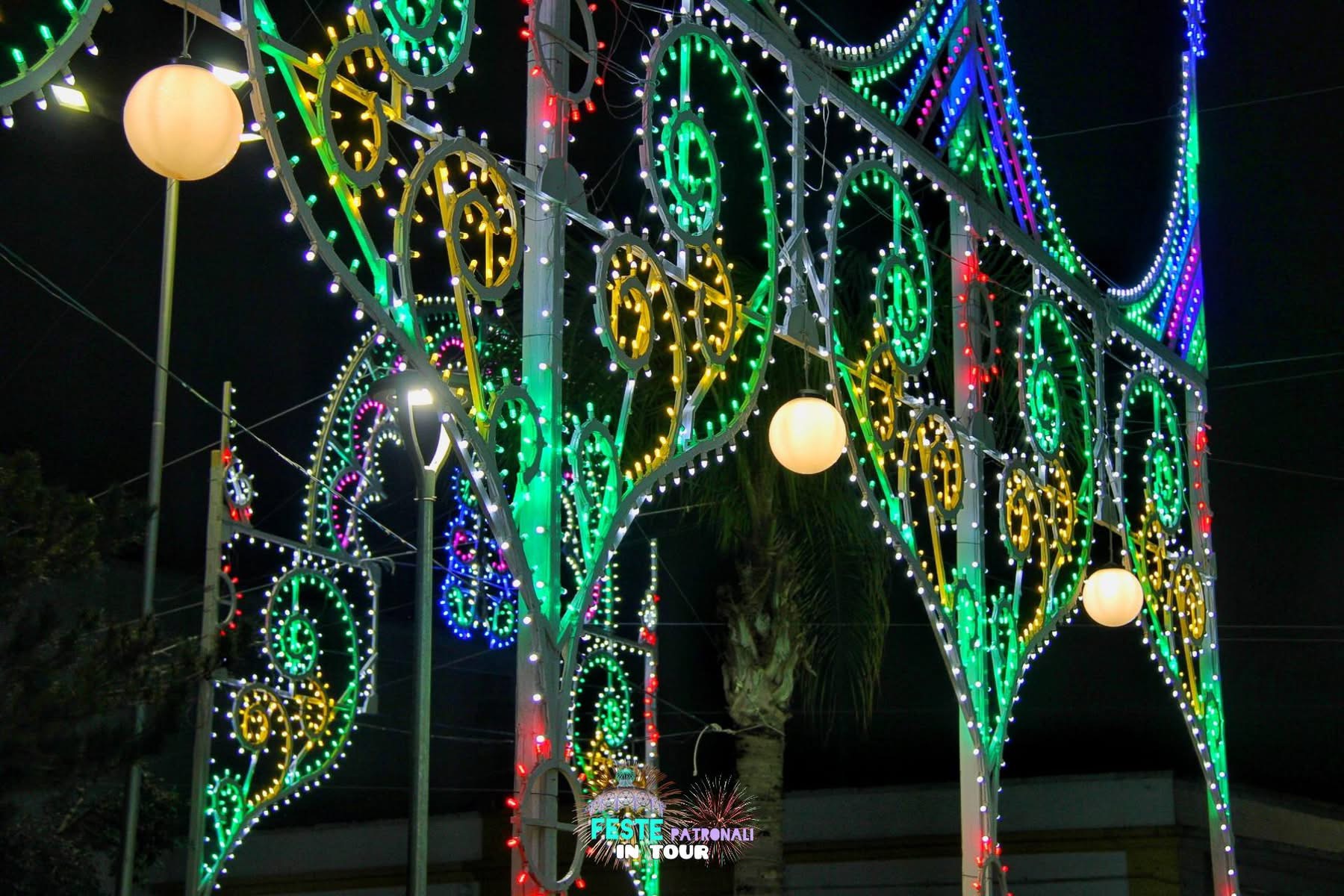 Le luminarie della festa patronale